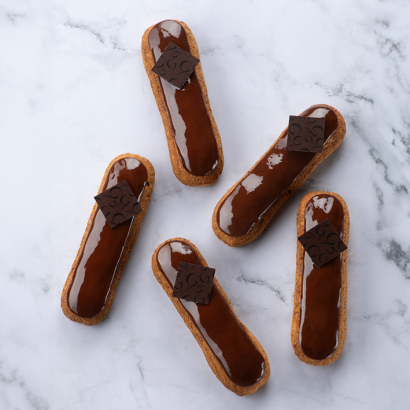 Eclair au chocolat.